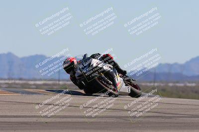 media/Oct-20-2024-CVMA (Sun) [[d4a3dff211]]/Race 16-Formula Middleweight/